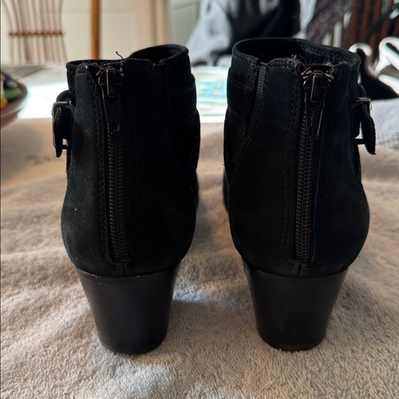 Origins Women's Leros Gaia Peep Toe Bootie - Picture 2 of 7